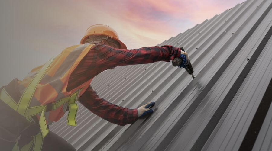 Professional gutter cleaning in Billingsley, AL